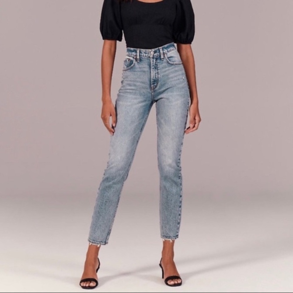 Abercrombie & Fitch The Mom High Rise Acid Wash Denim Jeans